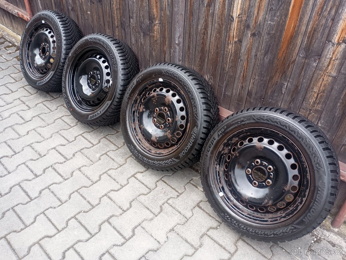 zimní sada ford focus 5x108 205/55/16 zánovní hankook