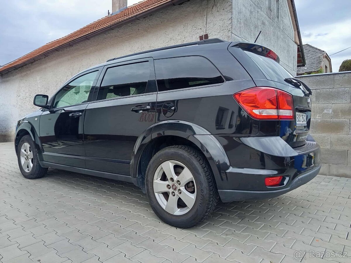 Fiat Freemont 2.0 nafta 103 kW