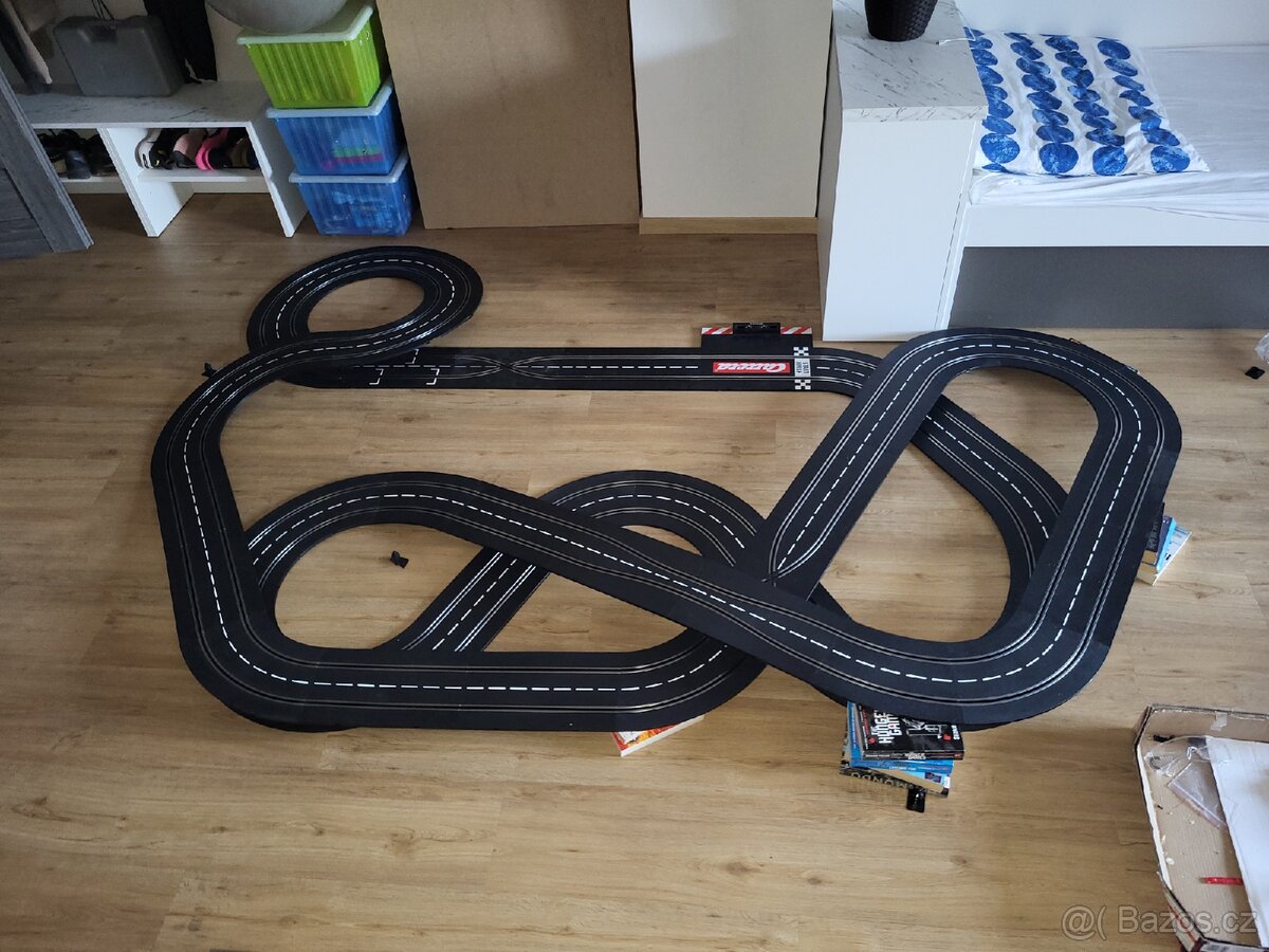 Prodám Carrera autodráhu
