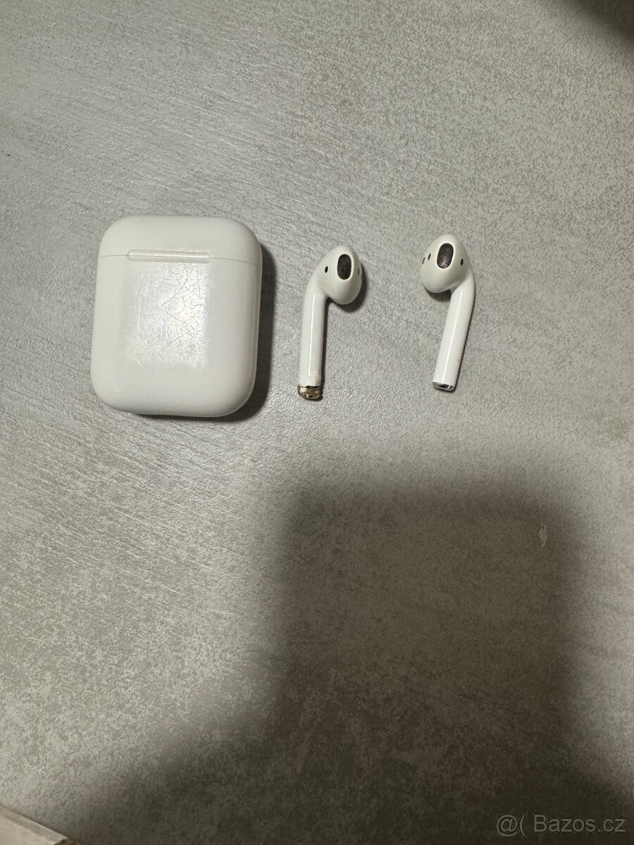 AirPods 1