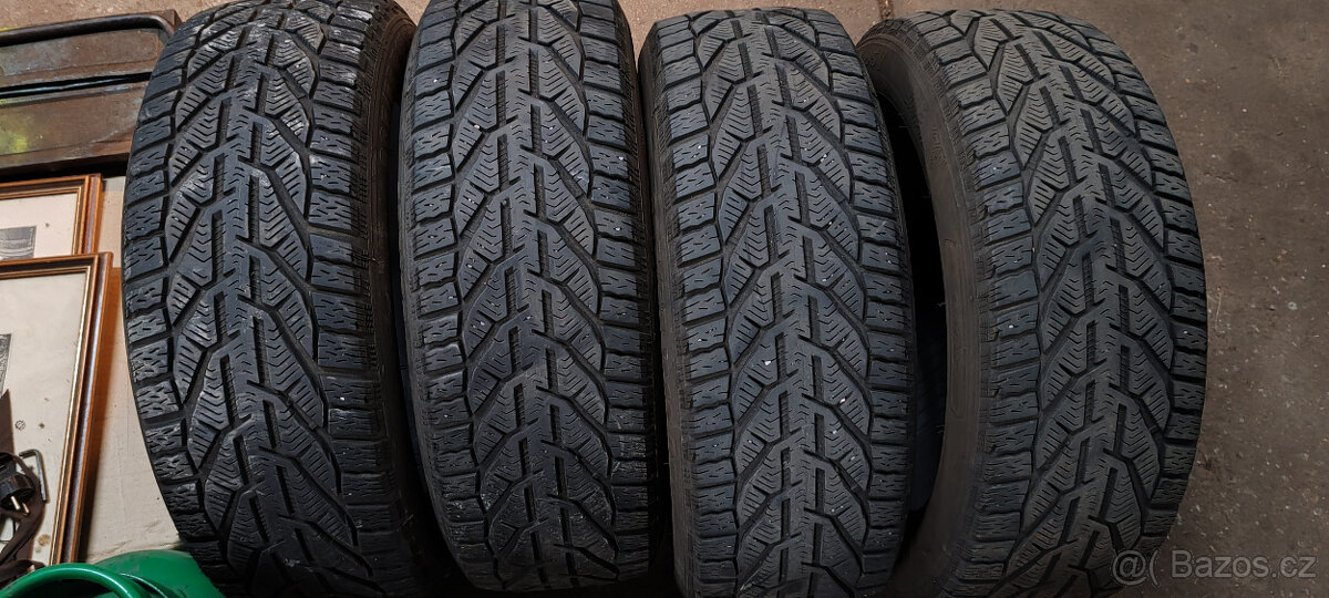 Zimní pneumatiky SNOW 205/55R17 95V 6,00mm