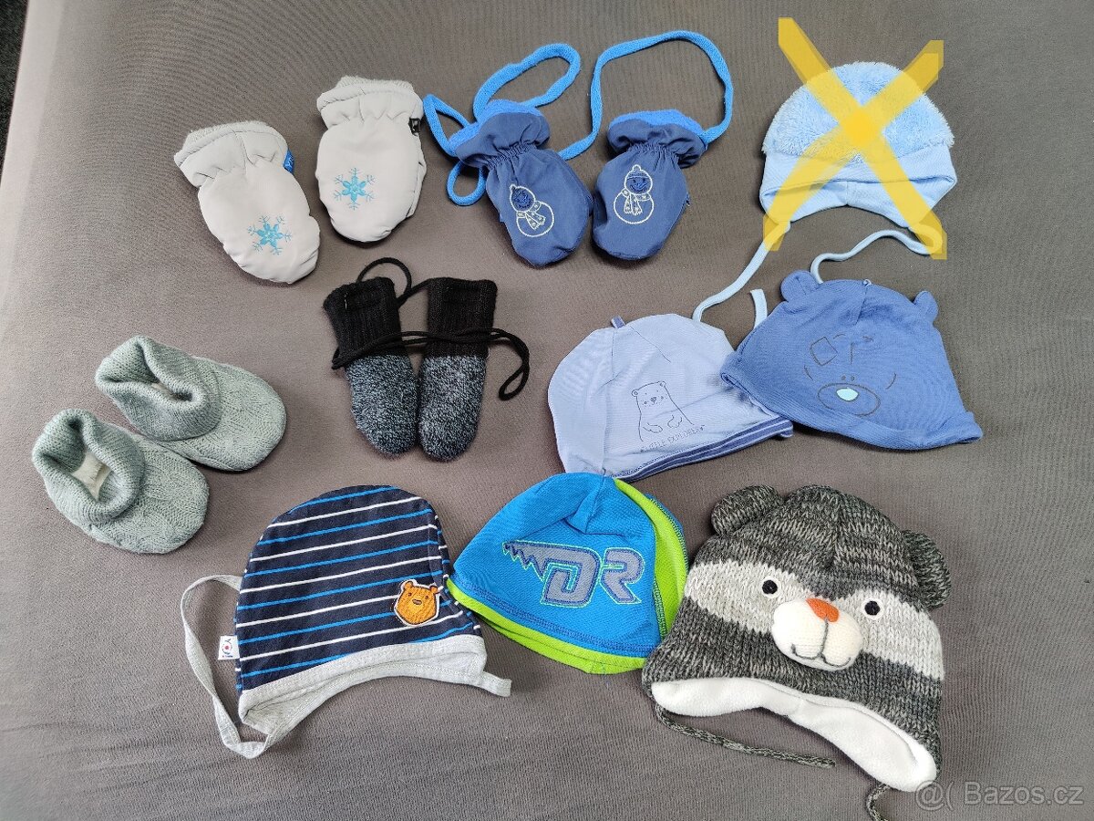 Čepičky, rukavičky, capáčky pro miminko chlapečka 0-12m