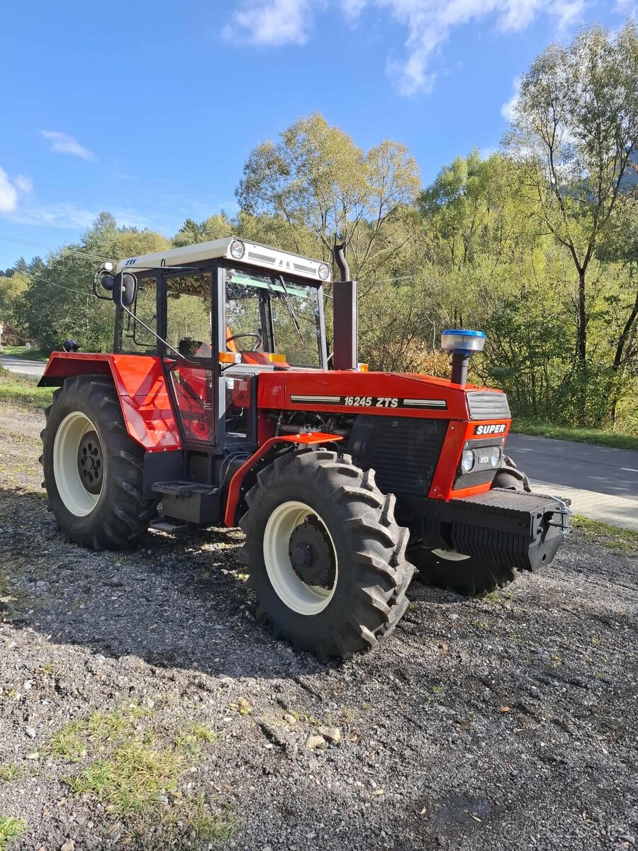 Predám traktor Zetor 16245 s tp a spz .