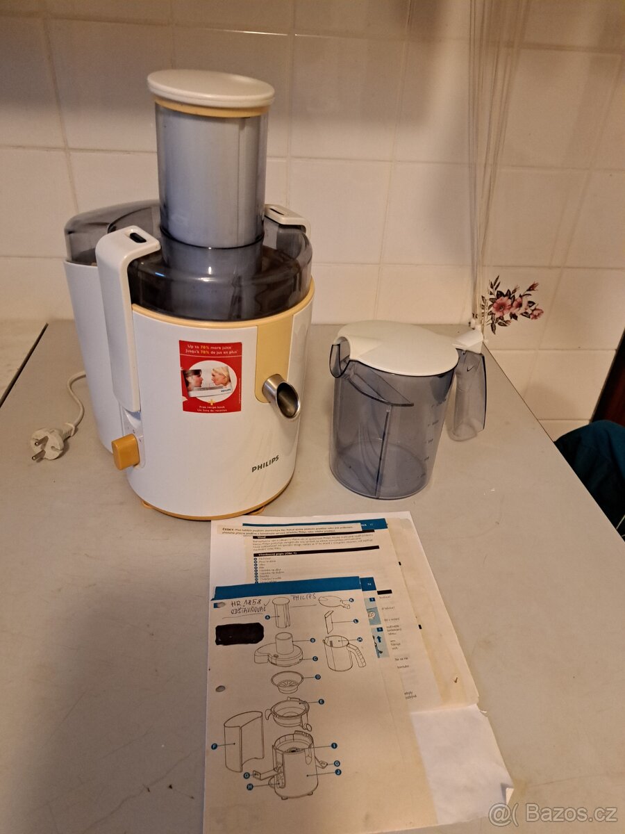 Odšťavňovač Philips HR 1858