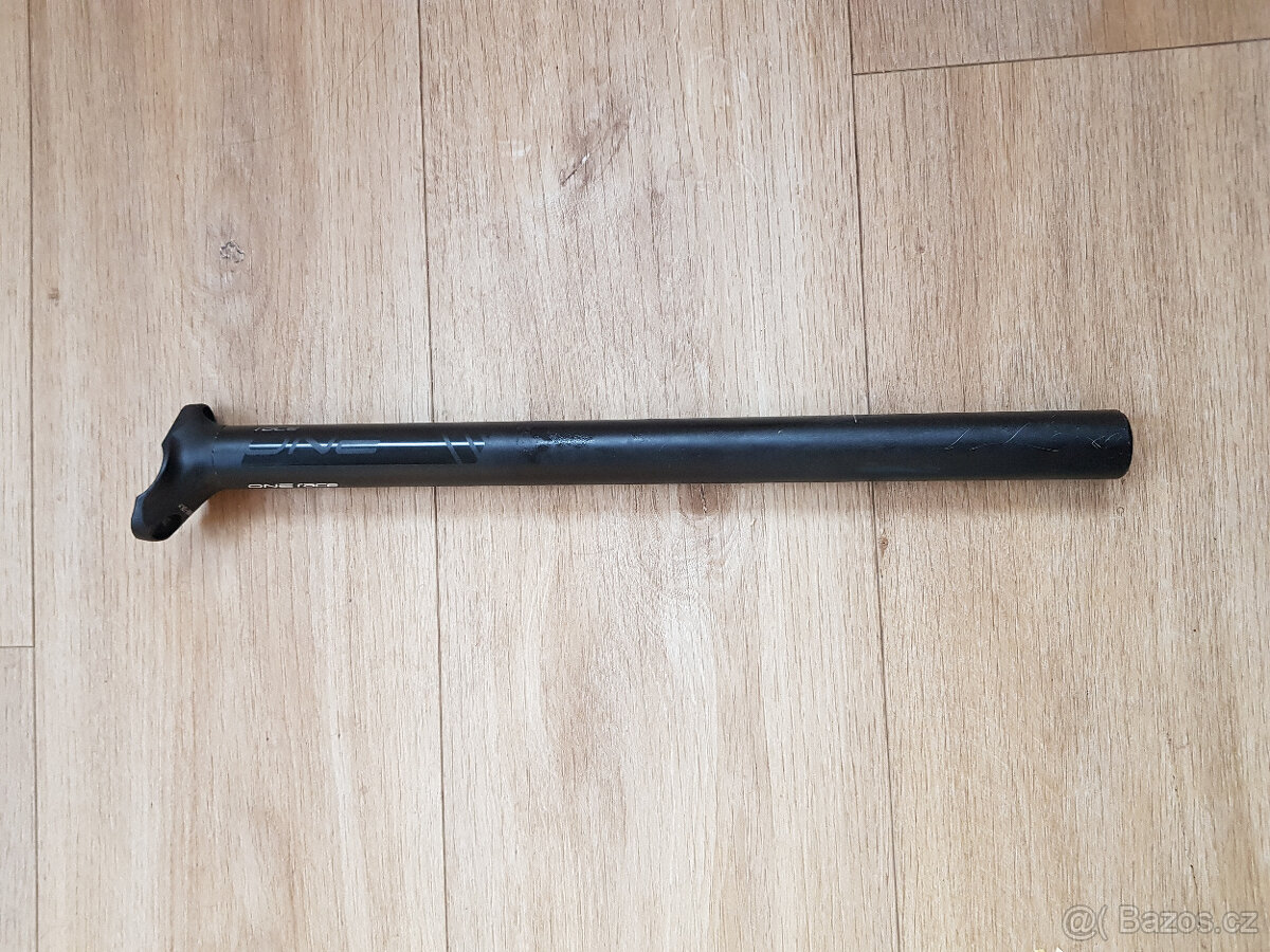 Sedlovka Superior One Race Alloy 27,2 400mm