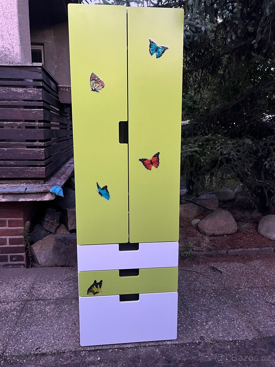 IKEA STUVA Zelená vysoká dětská skřínka