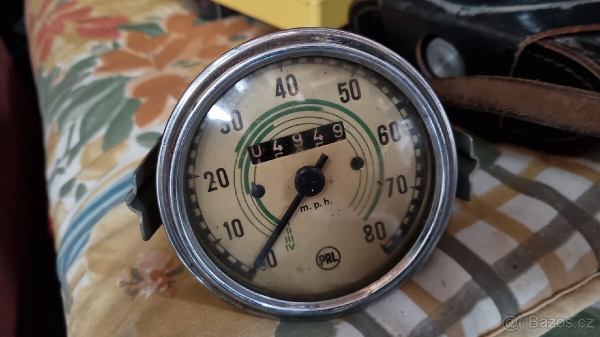 Tachometr JAWA v m.p.h.