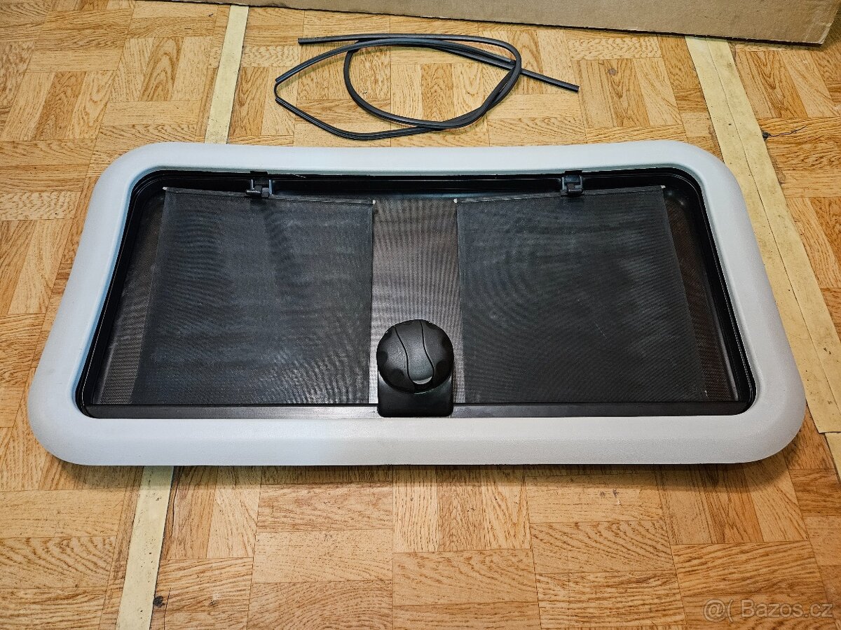 Škoda Favorit Felicia střešní okno VS-3