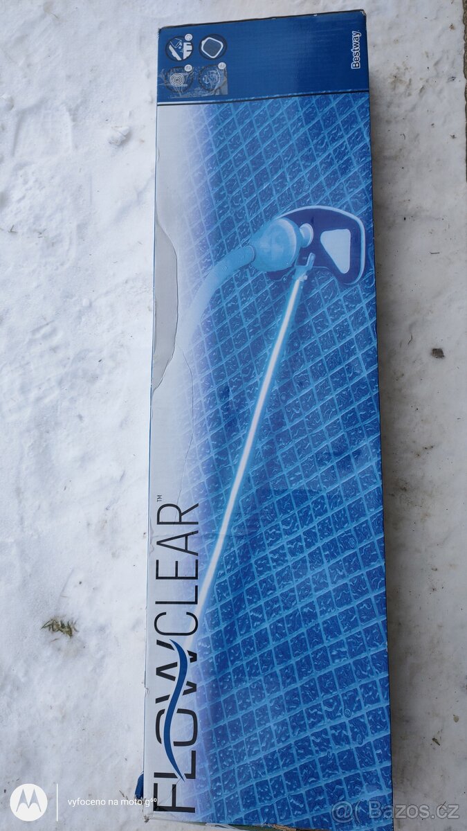 Bazénový vysavač Bestway AquaClear