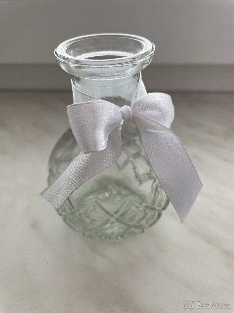 Vázičky - svatební dekorace