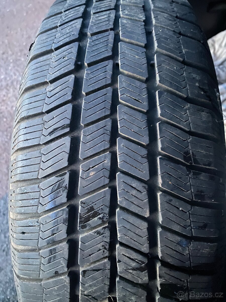 Zimní pneu 195/65/R15 Barum