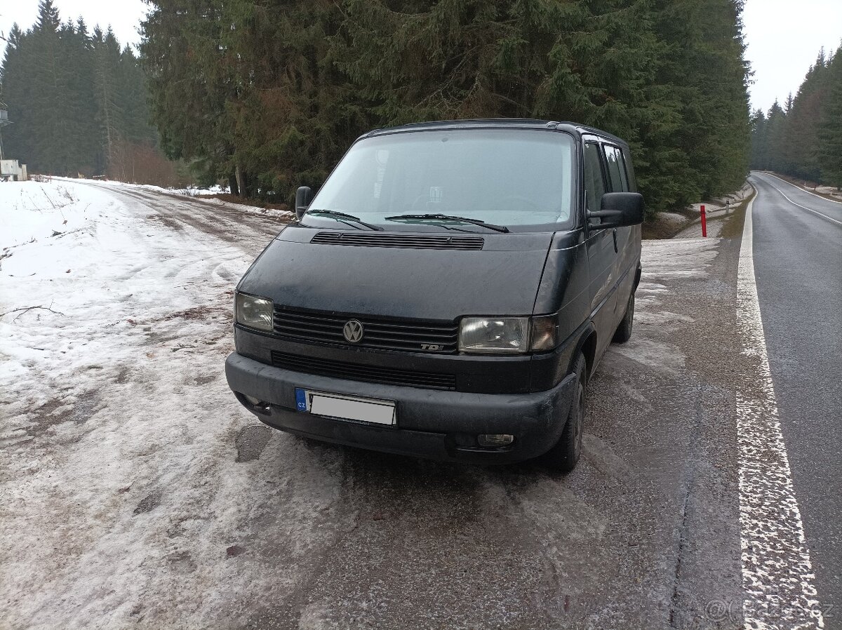 Prodám VW T4, 8 míst r.v. 1998