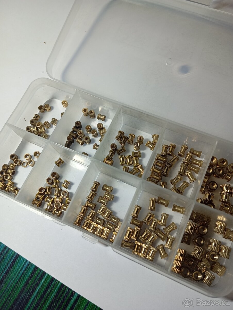 Metrické závitové vložky