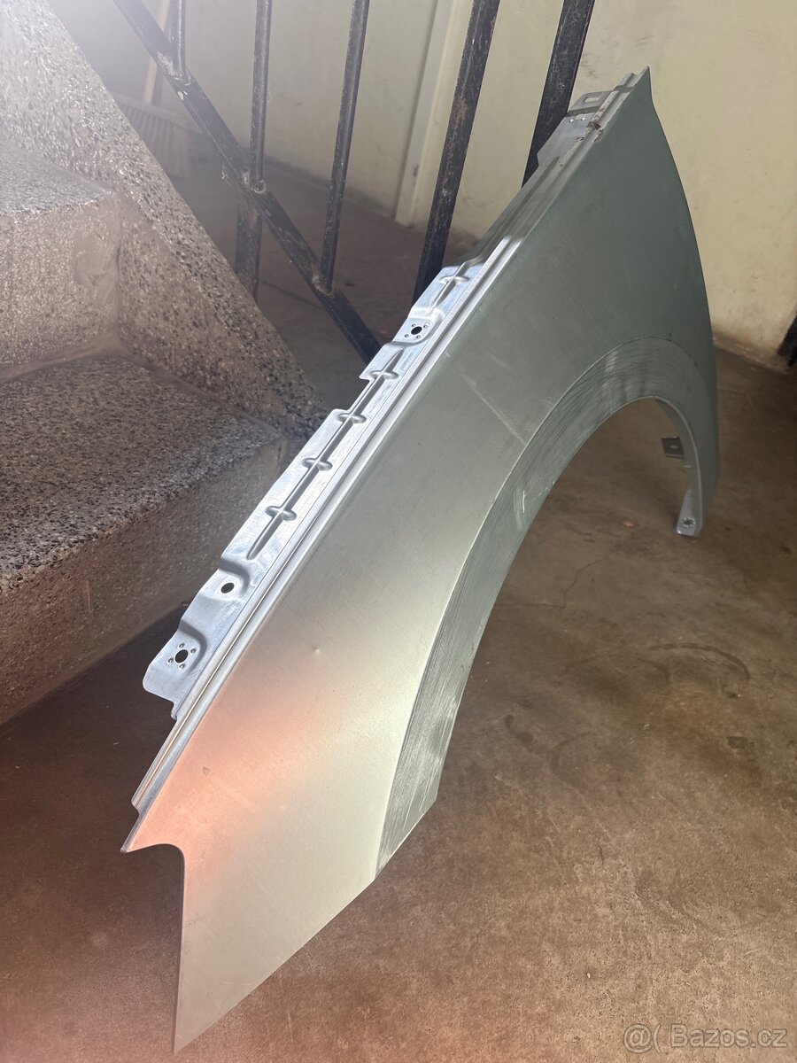 Přední blatníky na Superb III