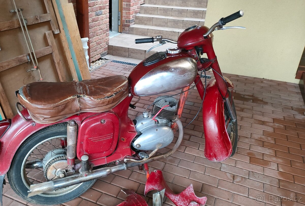 Jawa Čz 150