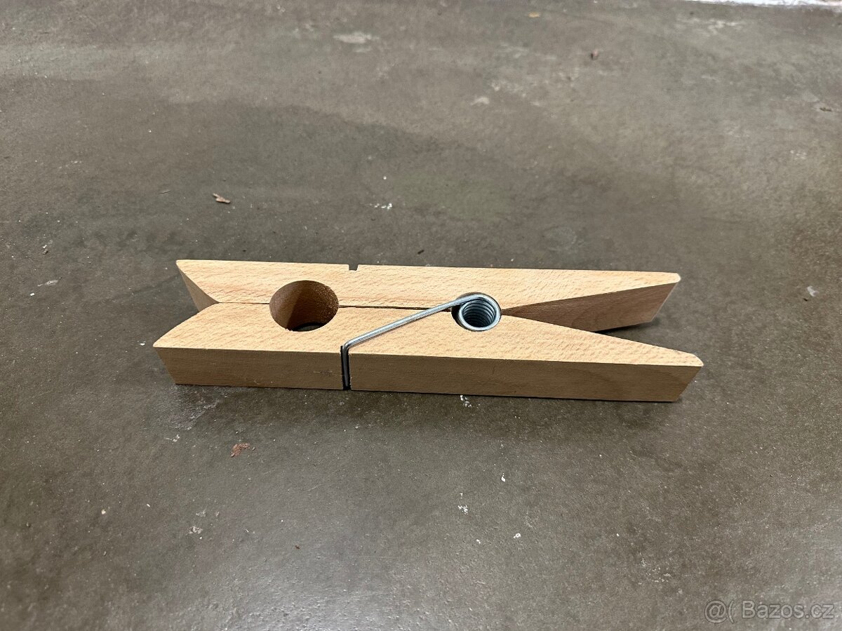 Dřevěný kolík na prádlo - velká verze 22 cm