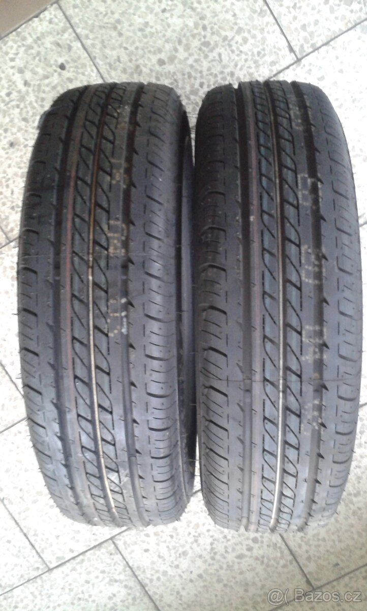 Letní pneu165/70R14 C 89/87R Lassa