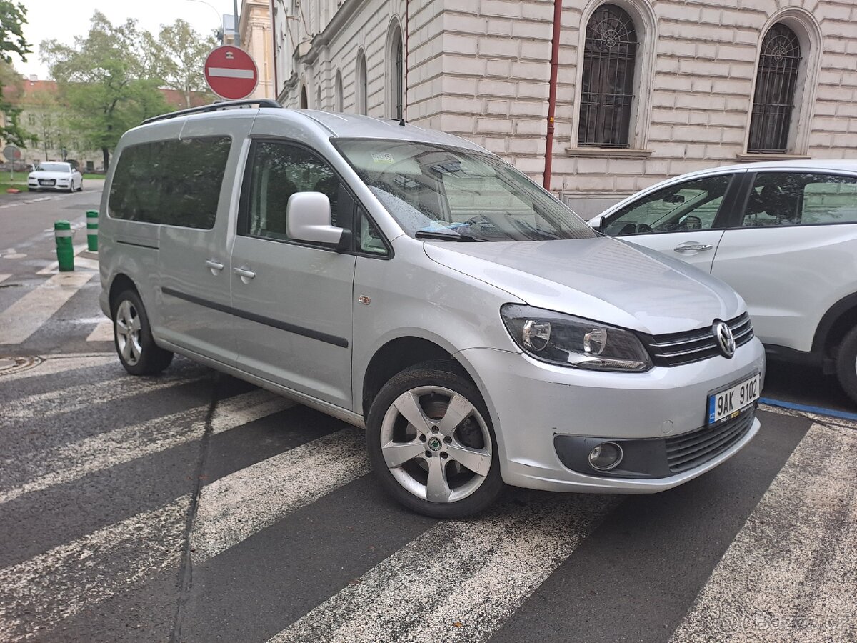 VW Caddy Maxi 7míst 2015 DSG 1,6 tdi