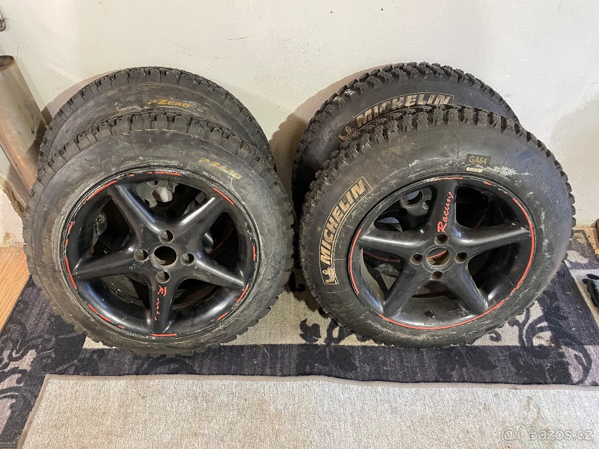 Hroty r15