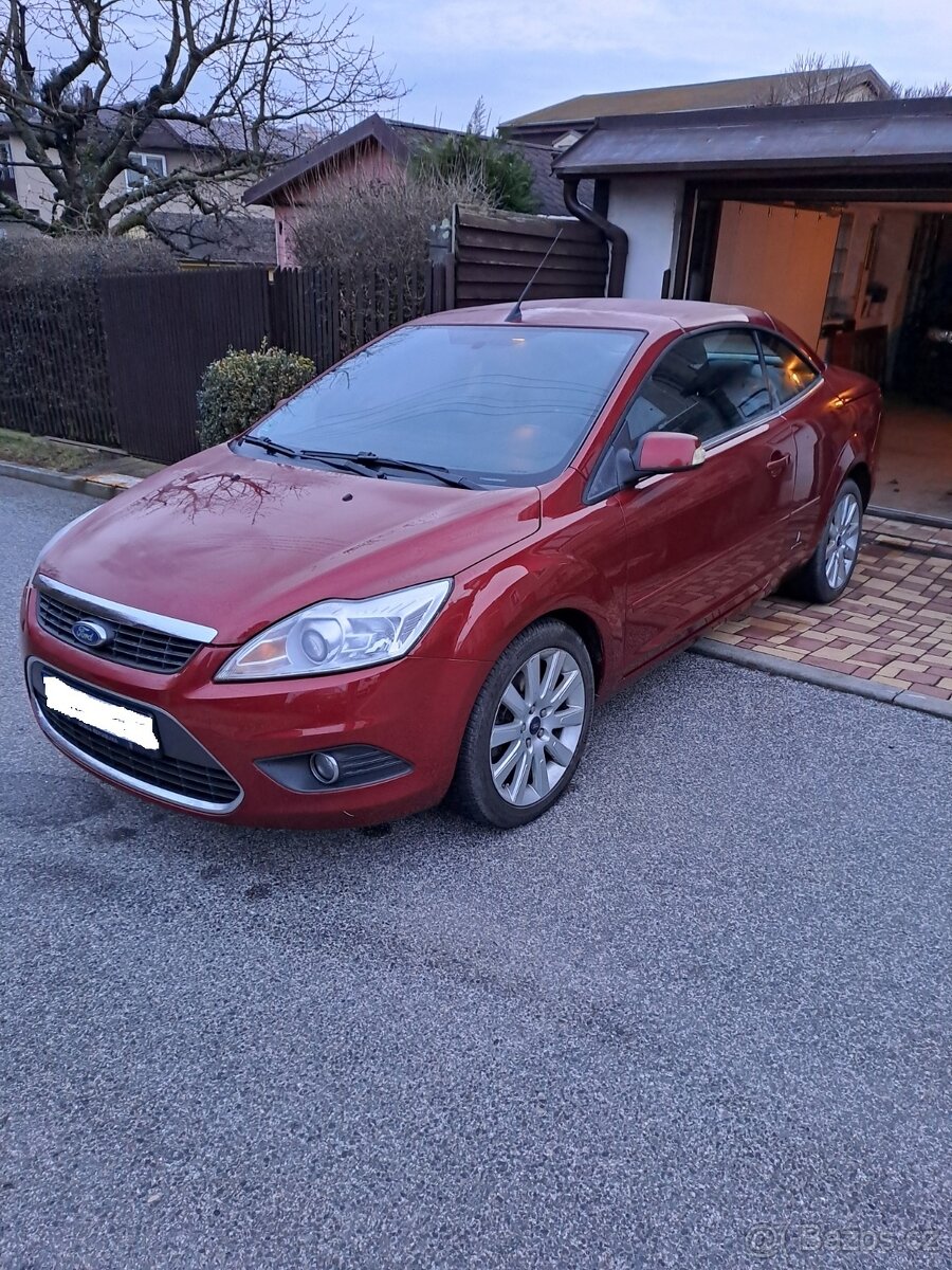 Krásný Ford Fokus cabrio - výrazná sleva