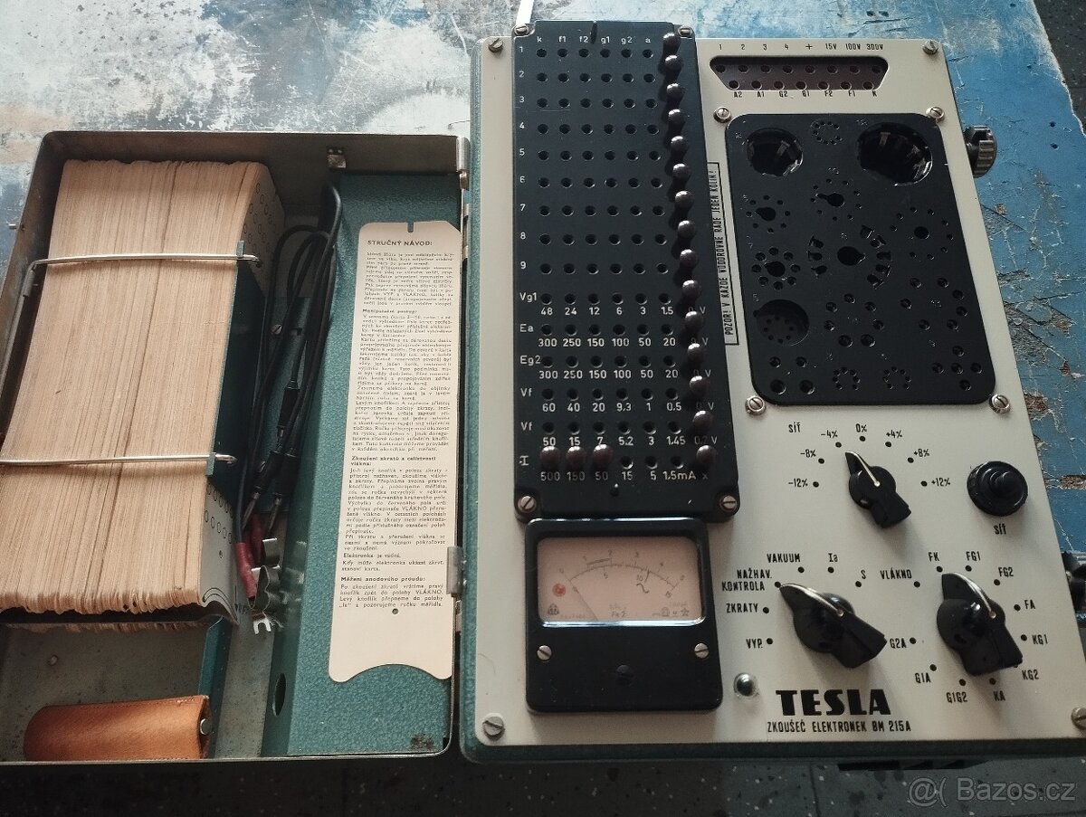 Tesla zkoušečka elektronek BM215A