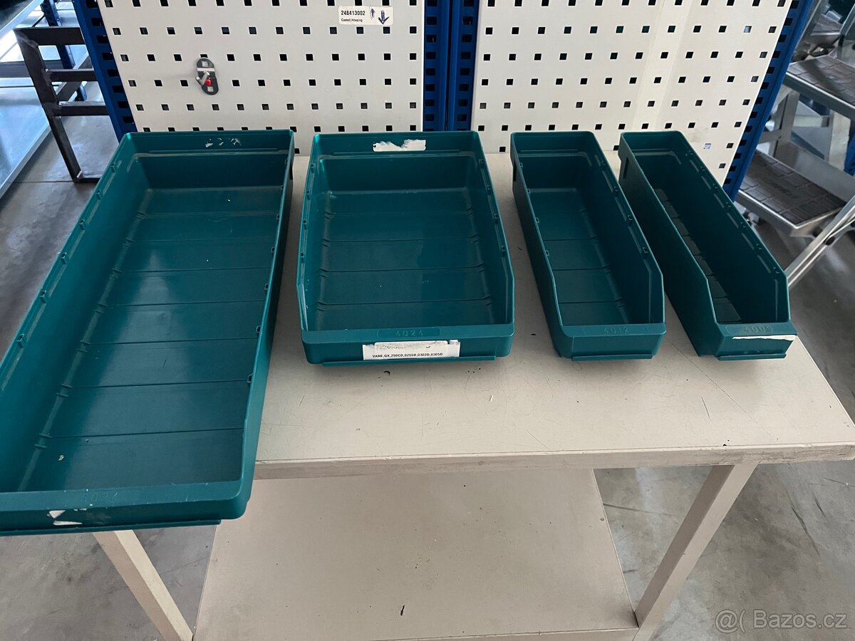 SKLADOVACÍ BOXY NA DÍLY RŮZNÉ ROZMĚRY