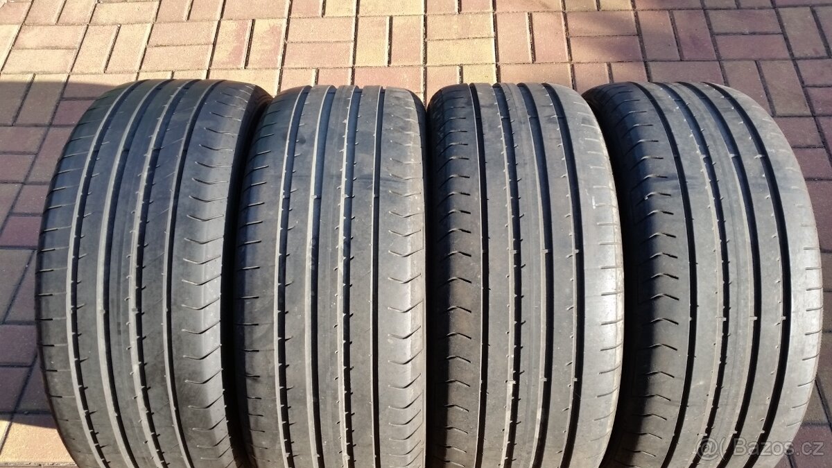 Letní pneumatiky FULDA 235/45 R18 98Y r.v. 2023 cca 5mm