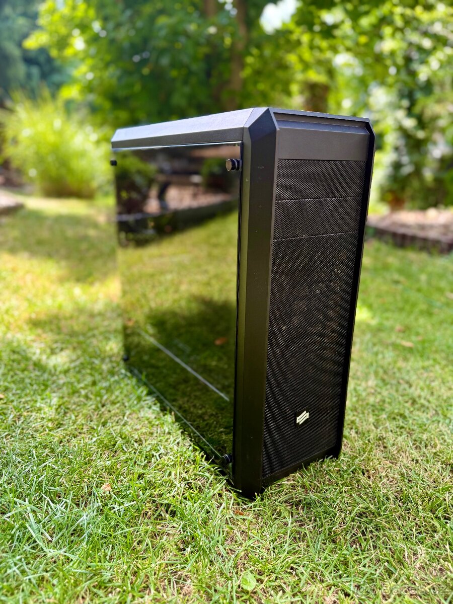 Stolní PC