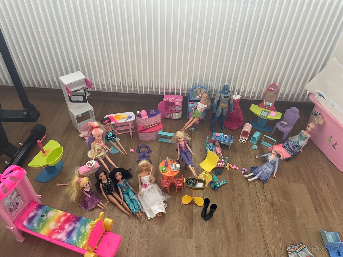 Barbie seta další…Komplet sada pro holčičky.