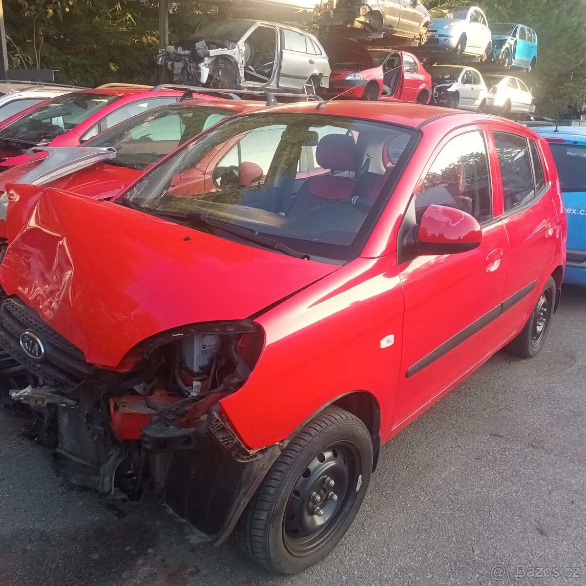 KIA Picanto 1,i 46KW r.v. 2009 najeto 120000km