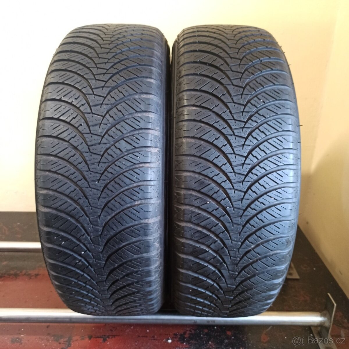 Falken EuroAllSeason 215/60 R17 100V 5,5-6,5mm