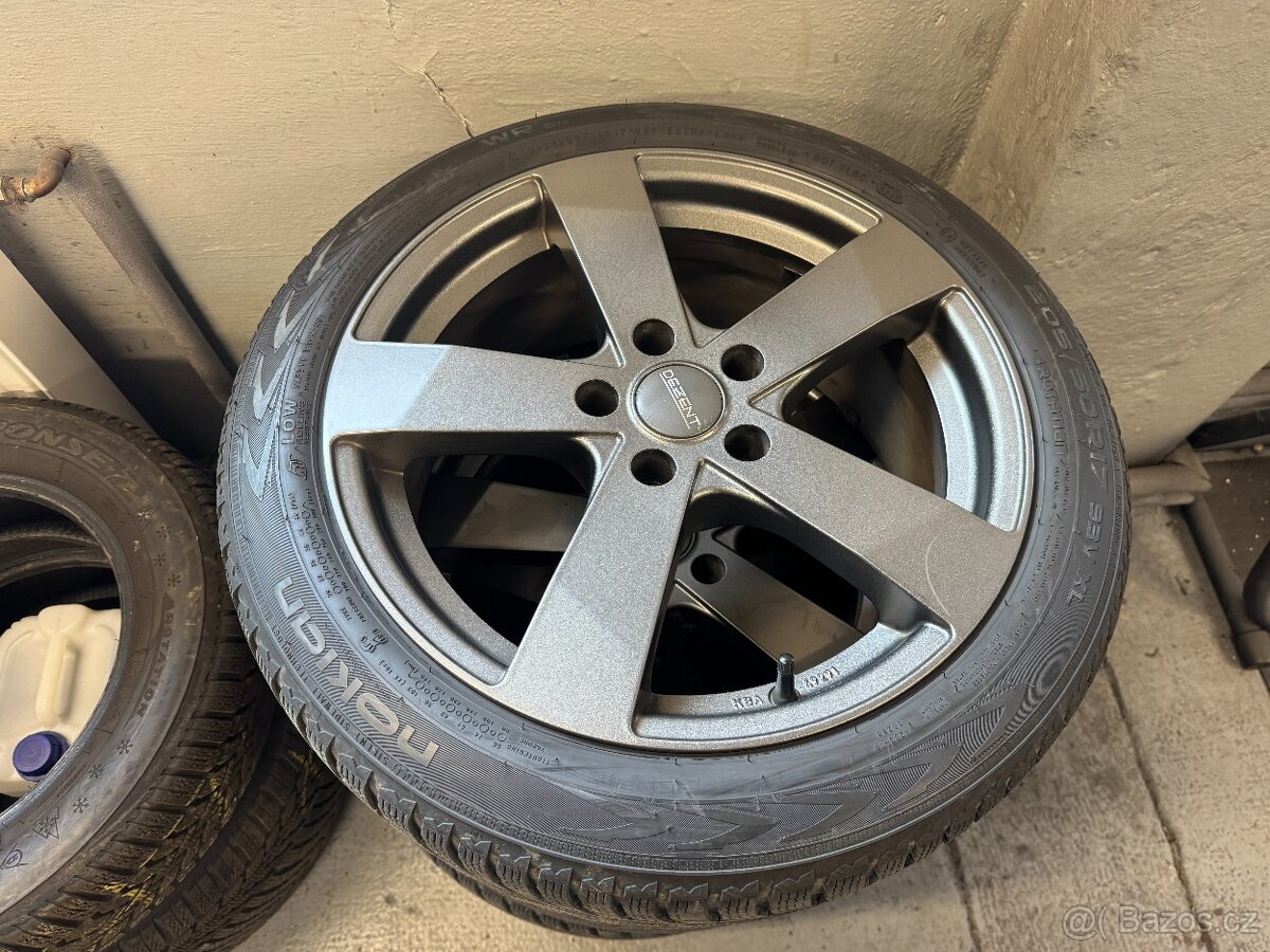 Zimní komplet ALU Dezent 205/50/R17 5x112