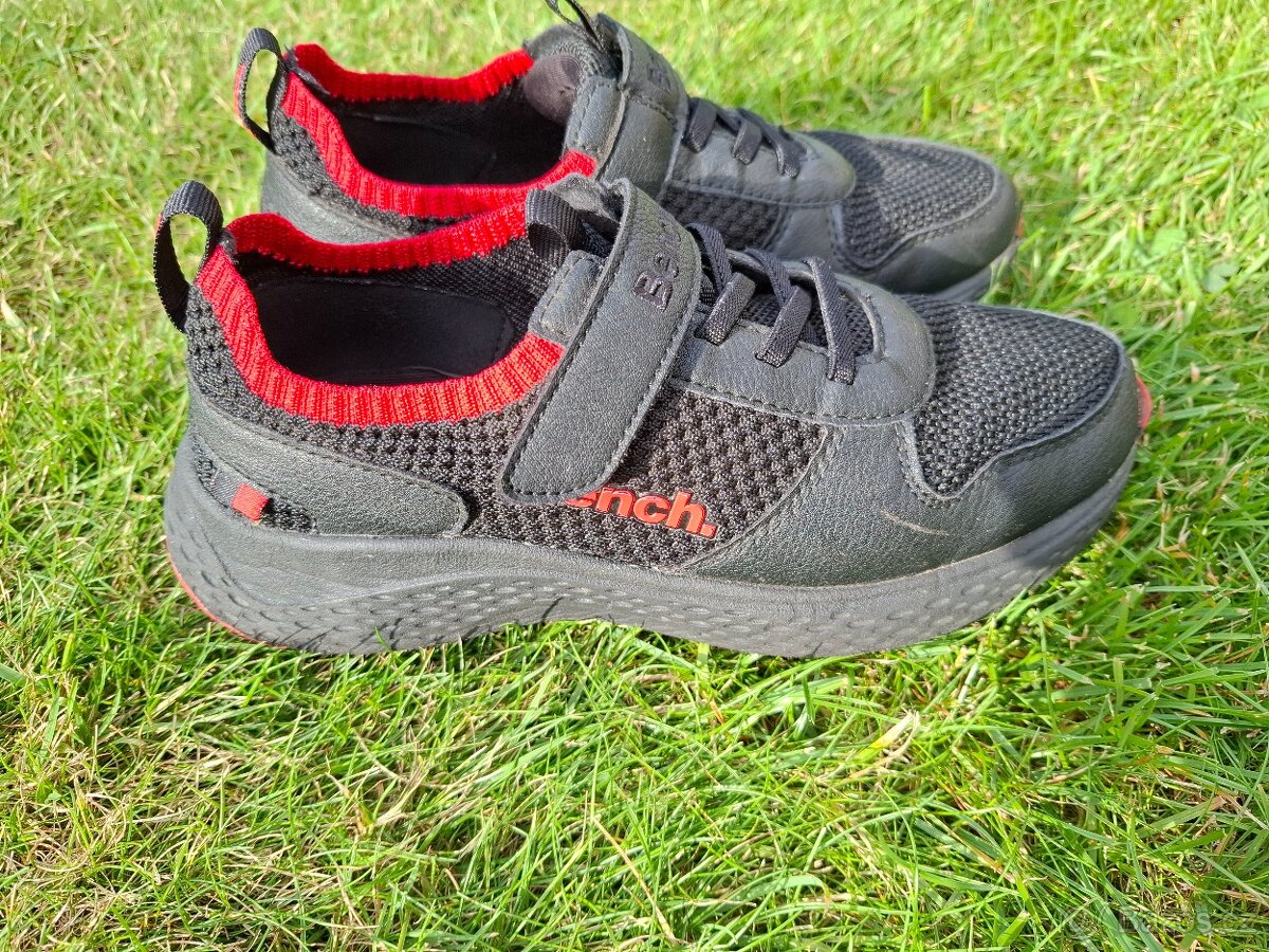 Dětské boty Bench - vel. 35