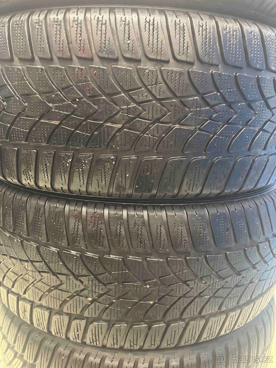 4x zimní pneu Dunlop 17"