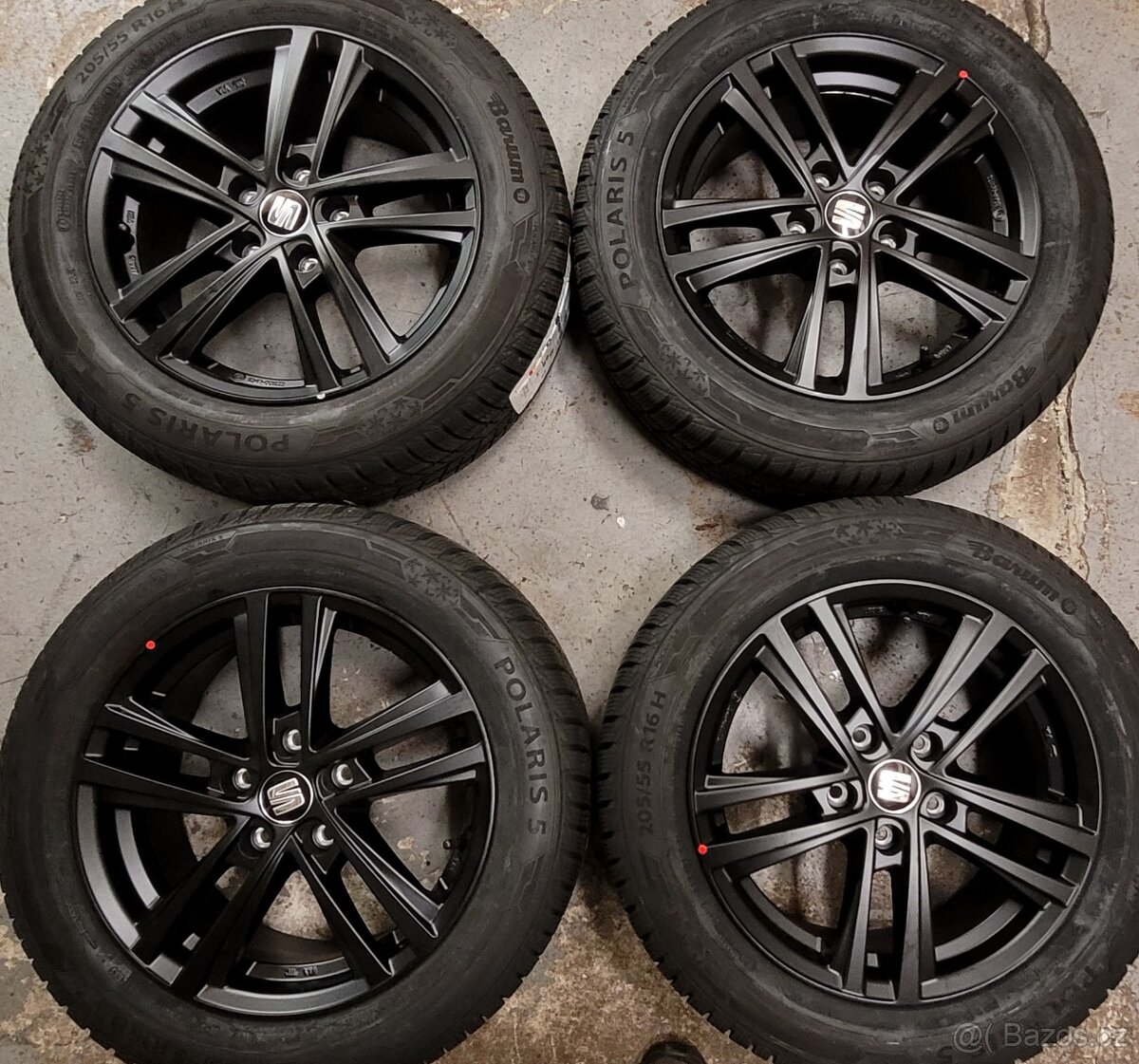 Seat Leon Mk4,alu 16',zimní pneu Barum,nové