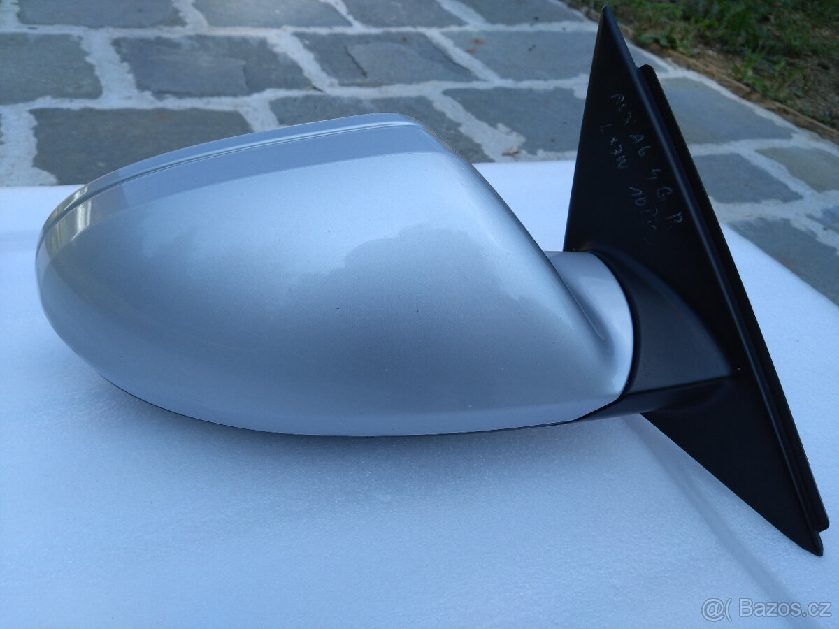 Pravé zpětné zrcátko Audi A6, stříbrná metalíza LX7W