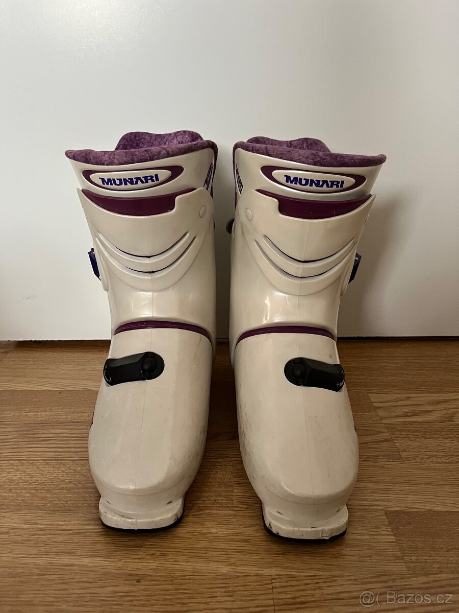 Dámské lyžáky zn. Munari