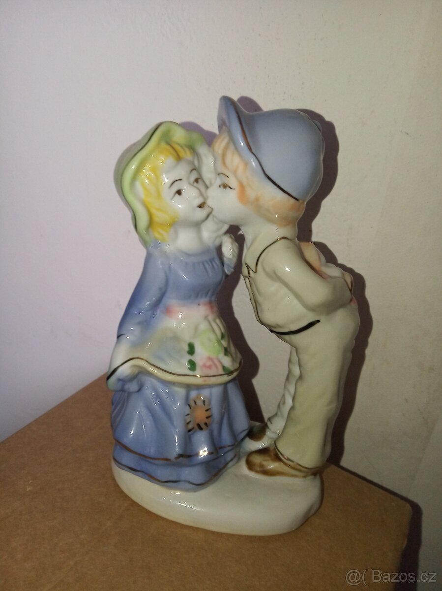 Panenka s panáčkem