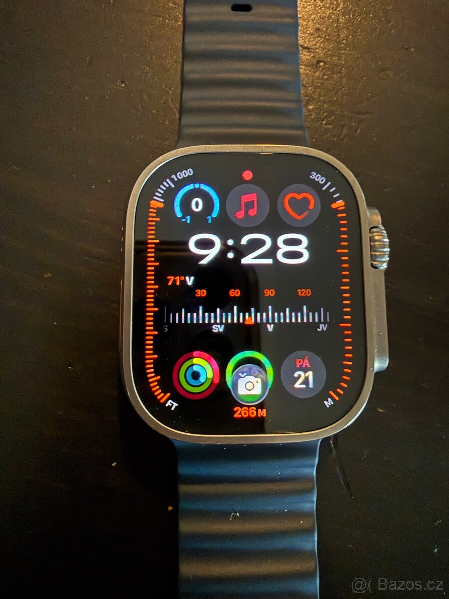 Apple Watch Ultra 2, přírodní Titan