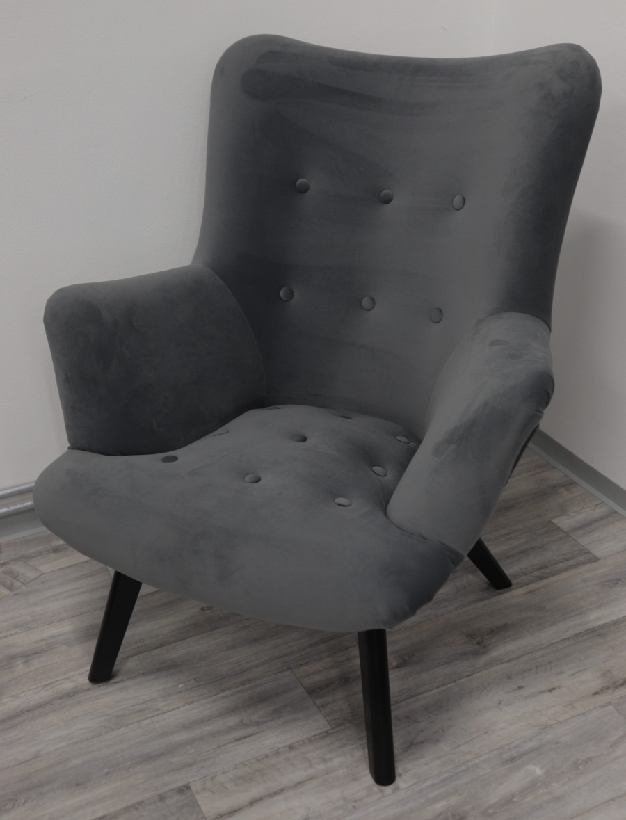 čalouněné křeslo ušák Safin