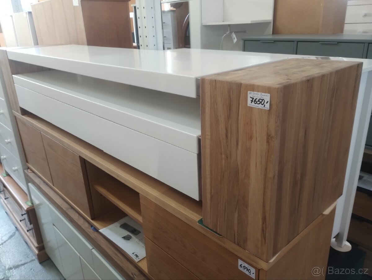 TV stolek LOWBO masiv bílá