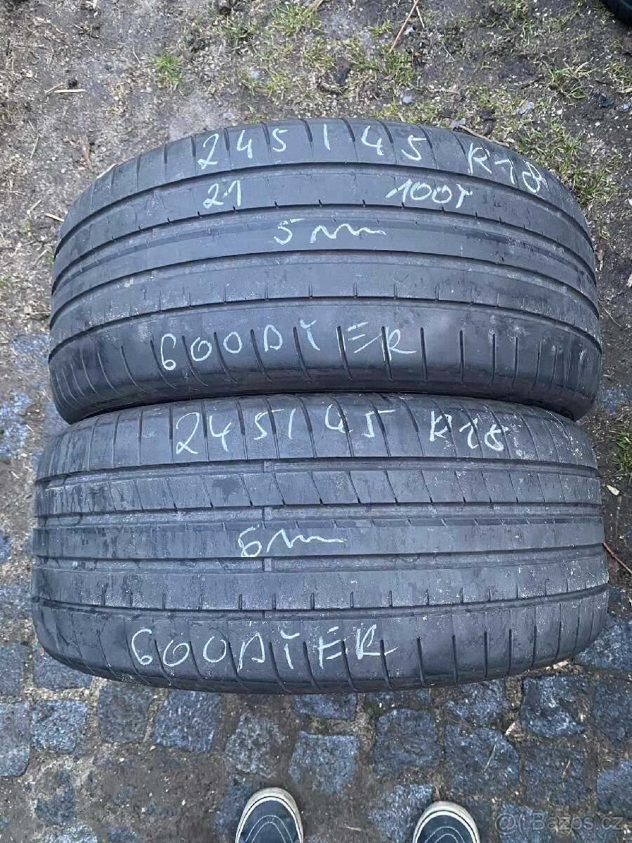 245/45 r18 GoodYear.