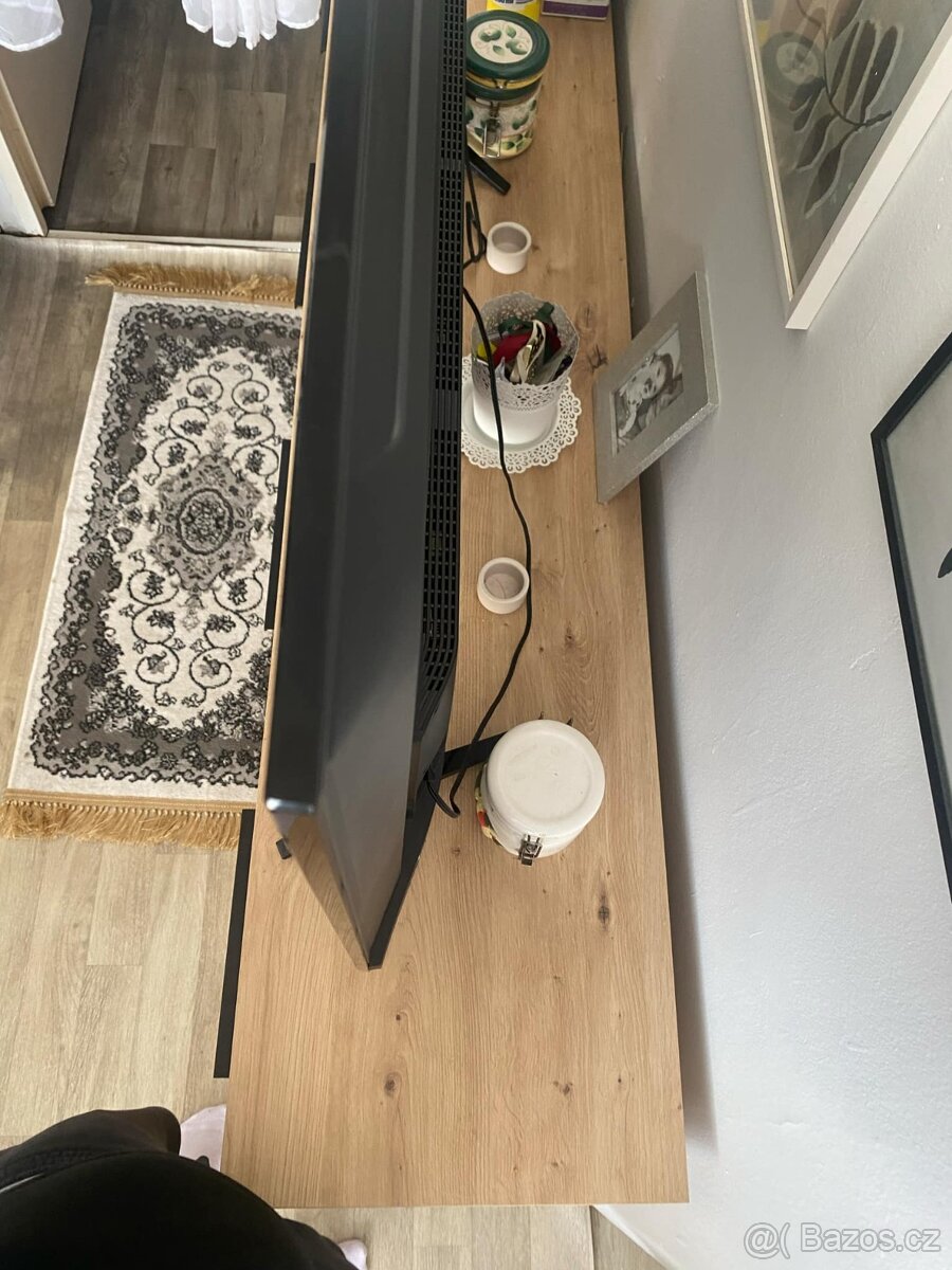 Hissense 4k 140cm