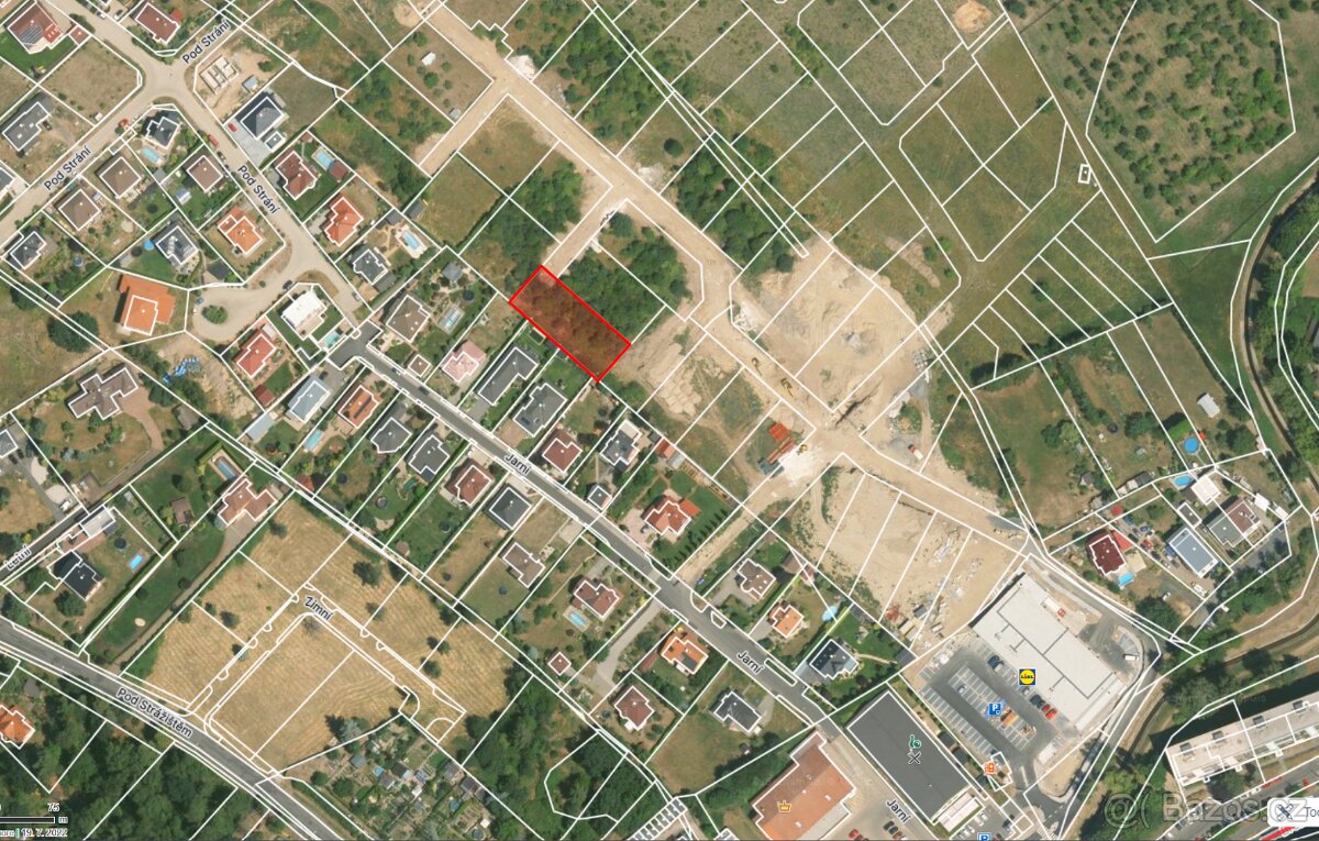 Stavební pozemek - Sady Březenecká - Chomutov - 1018m2