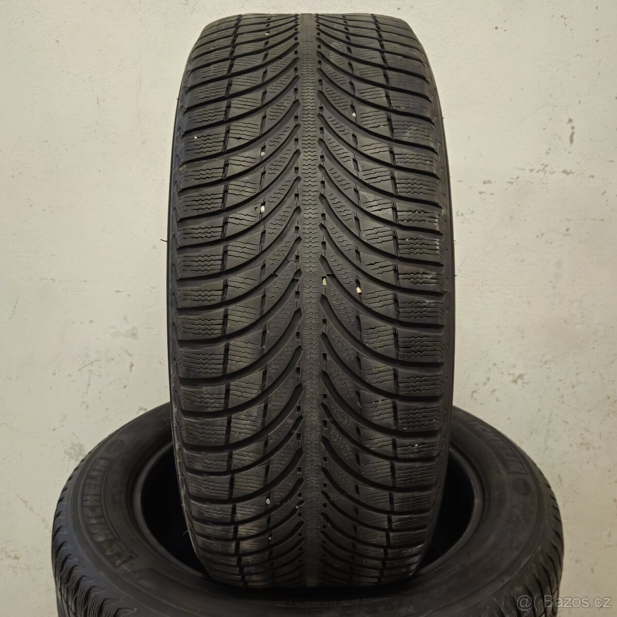 Zimní pneumatiky 4-5mm Michelin 255/50 R19 A007