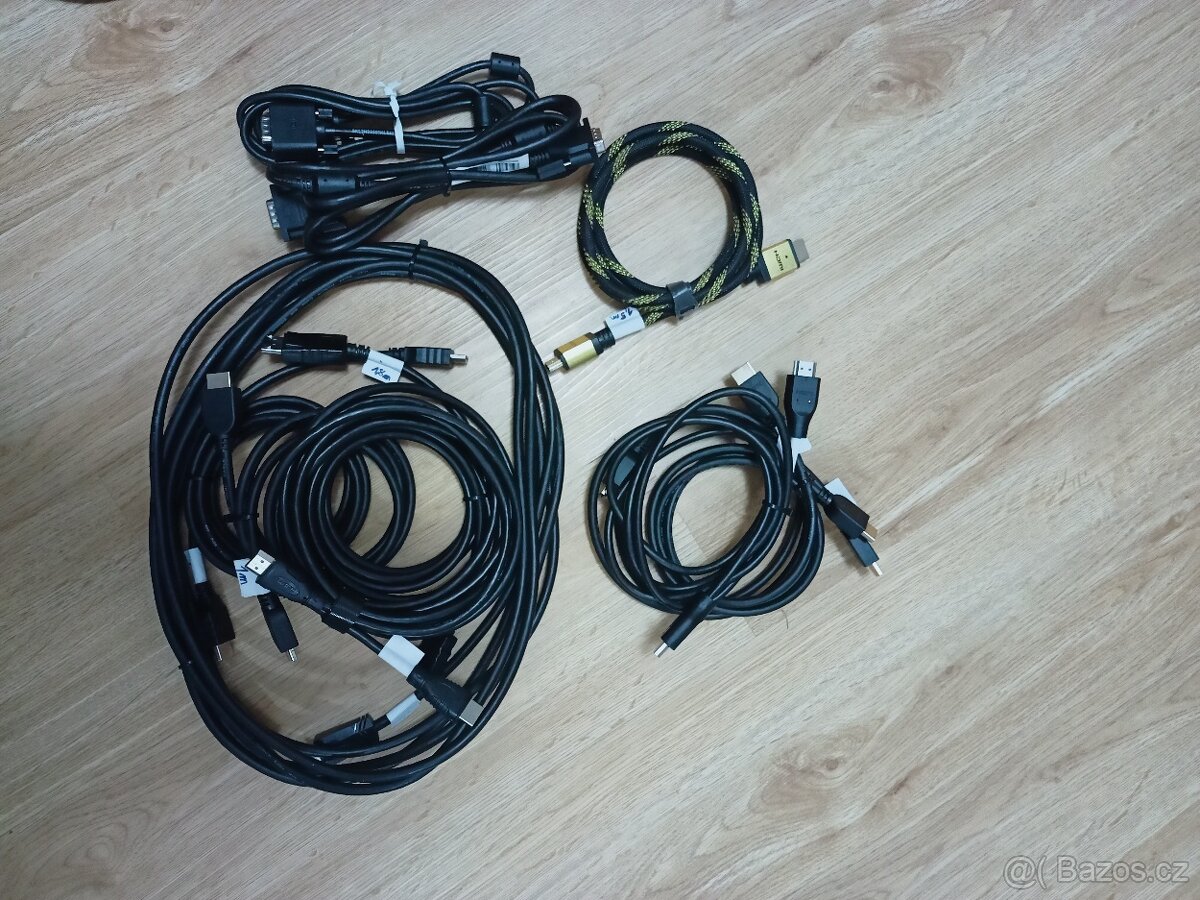 Video kabely HDMI kabely, VGA kabely, Displayport kabely