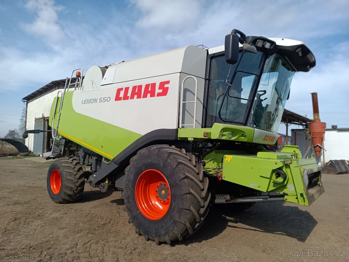 Claas Lexion 550 + C750
