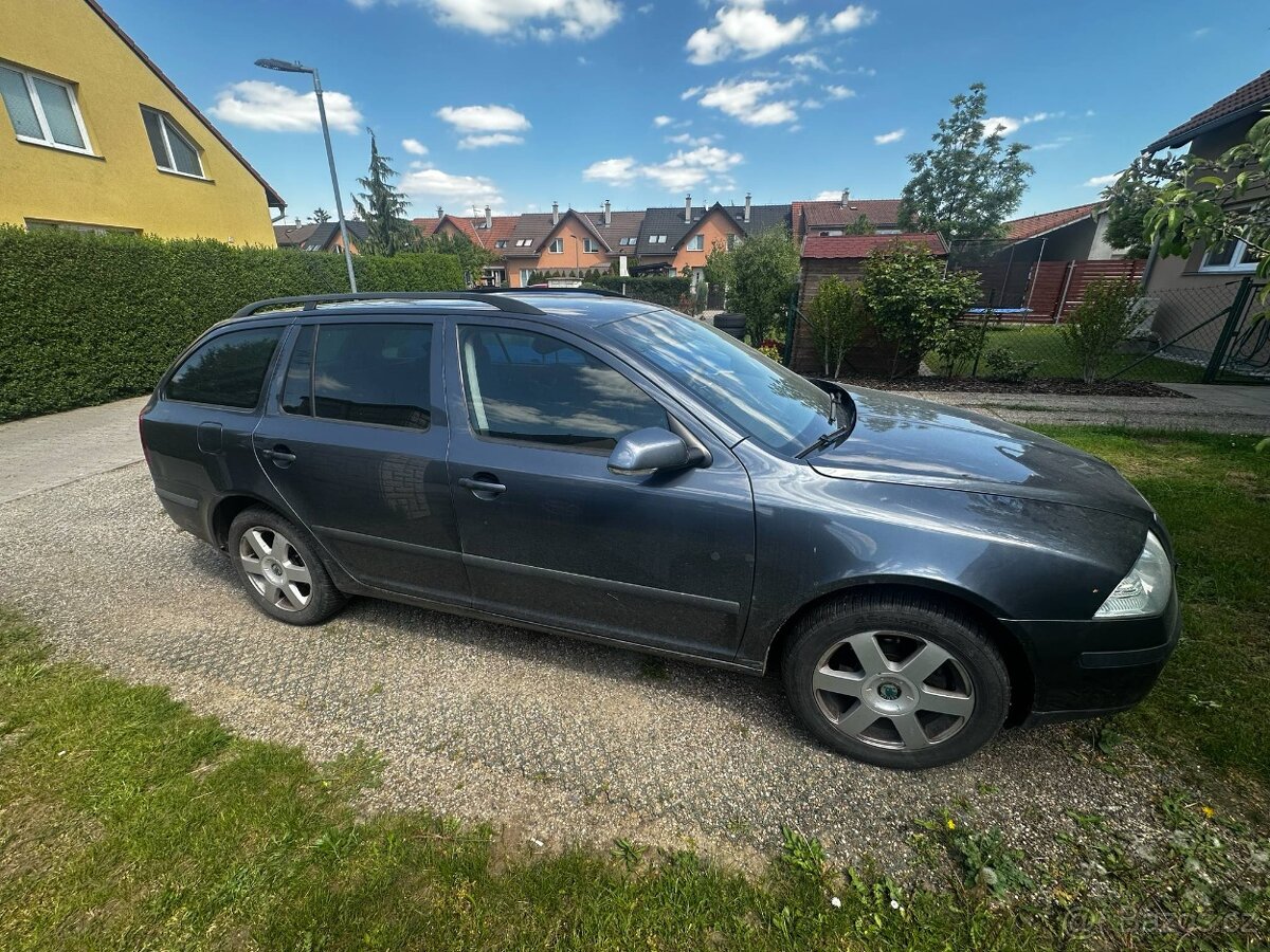 Škoda oktavia 2 1.6 fsi 85kw 2008