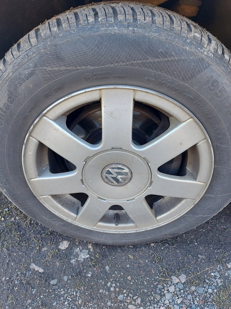 alu kola R15 195/65 5x112.