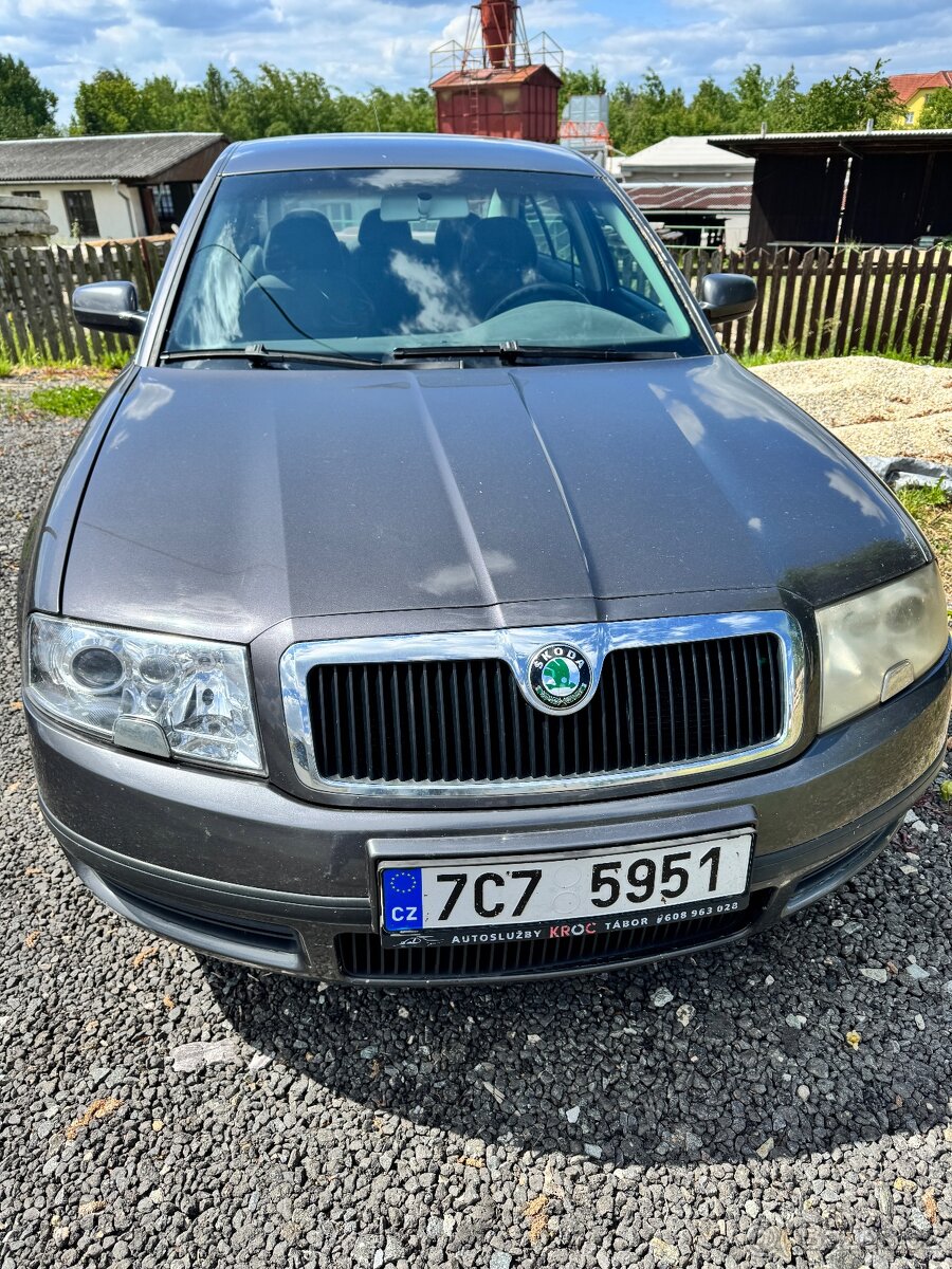 Prodám Škoda Superb r.v. 2004 1,9TDi 96KW